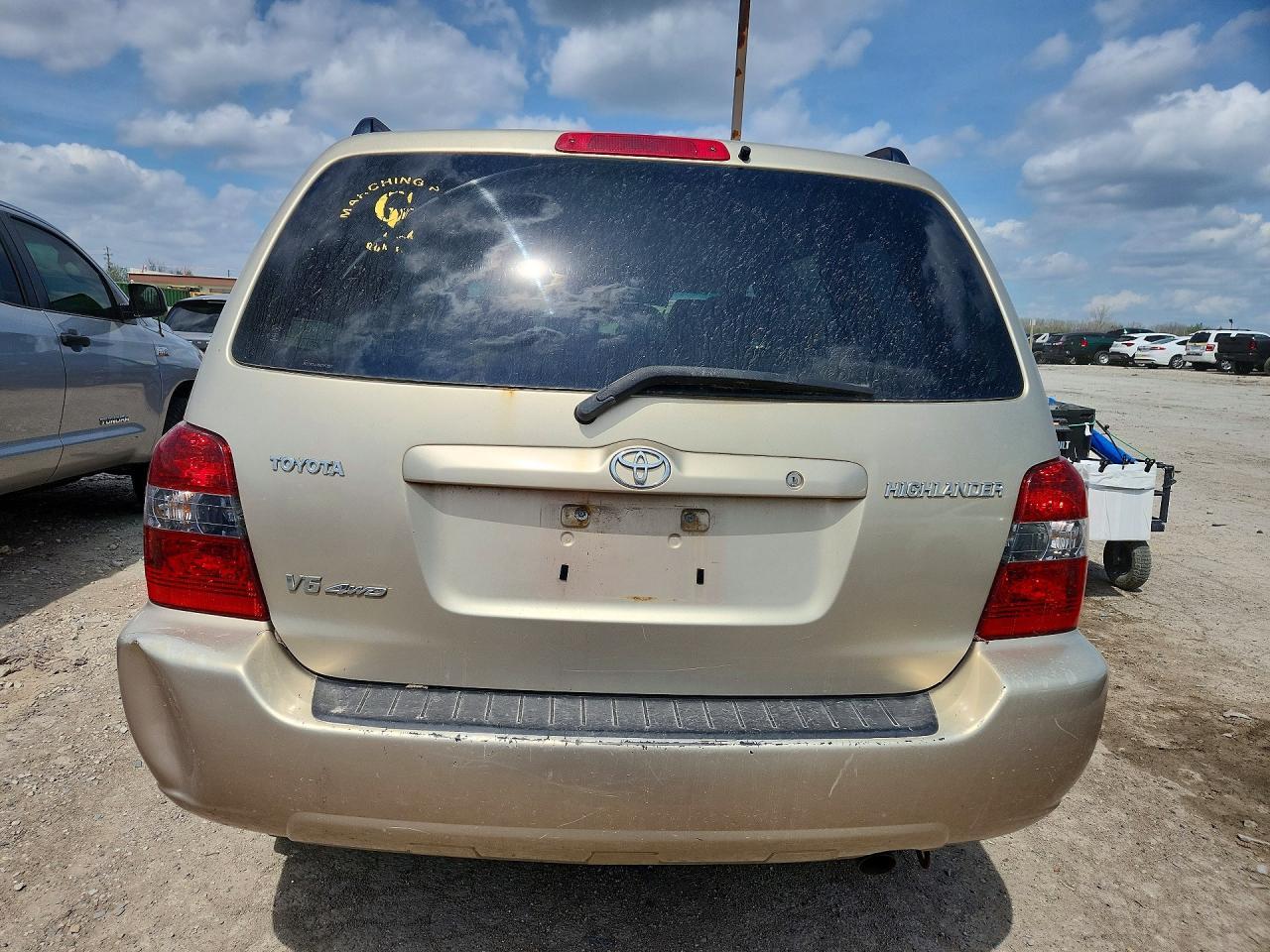 2005 TOYOTA HIGHLANDER