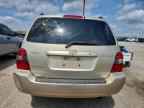 2005 TOYOTA HIGHLANDER