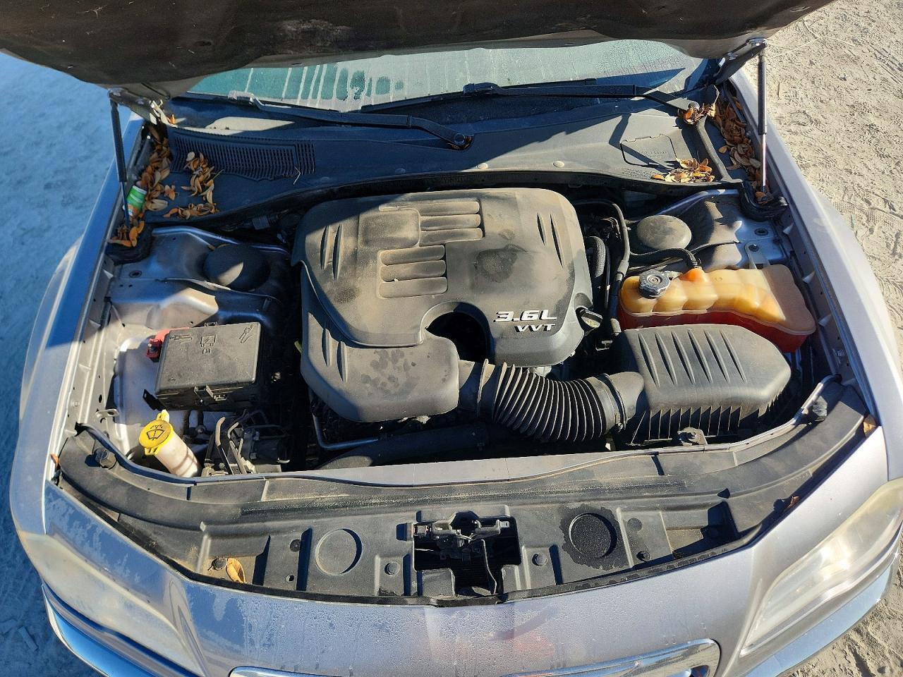 2014 CHRYSLER 300