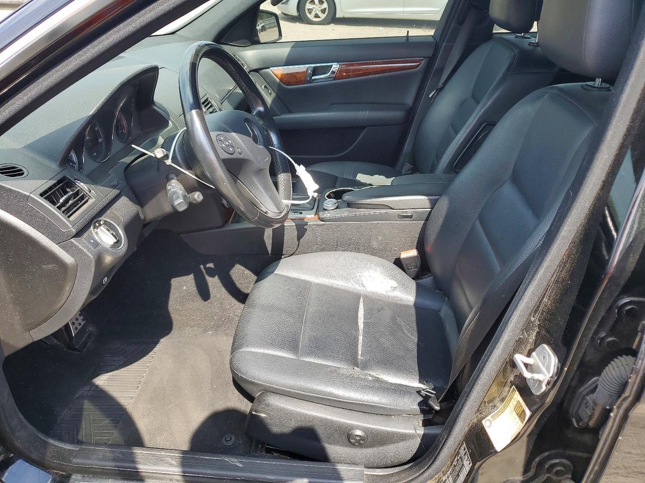 2011 MERCEDES-BENZ C-CLASS
