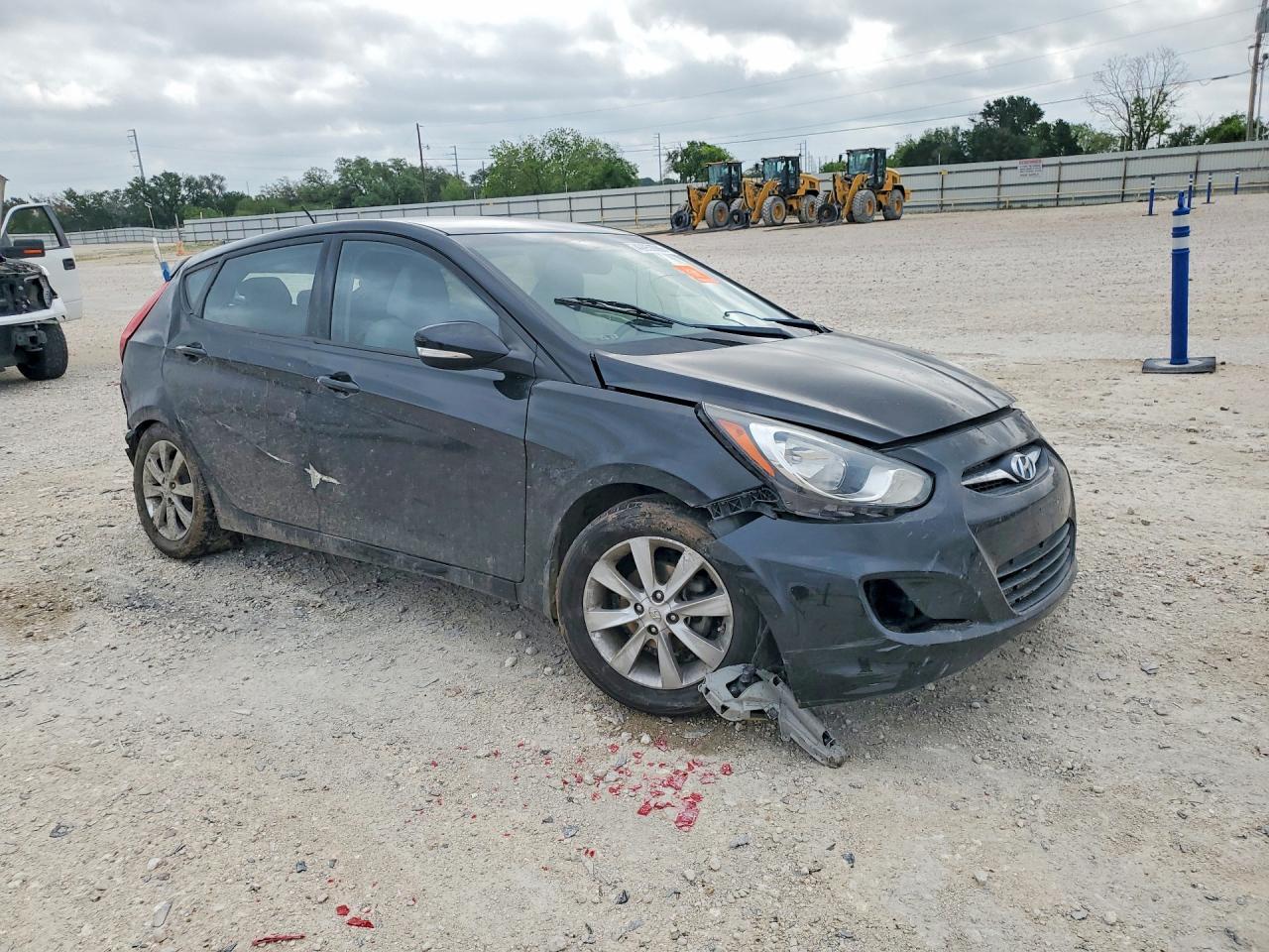 2013 HYUNDAI ACCENT