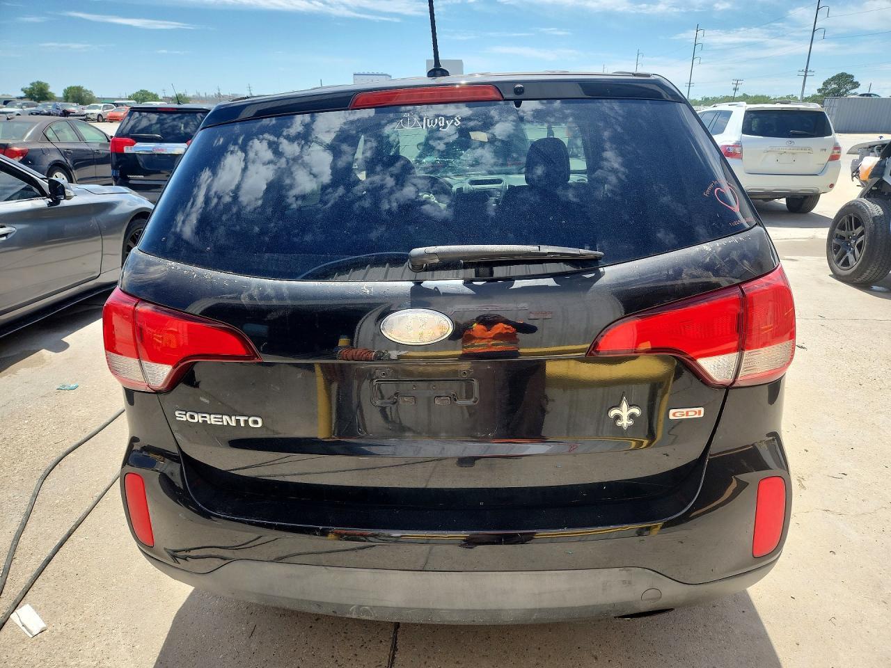 2014 KIA SORENTO