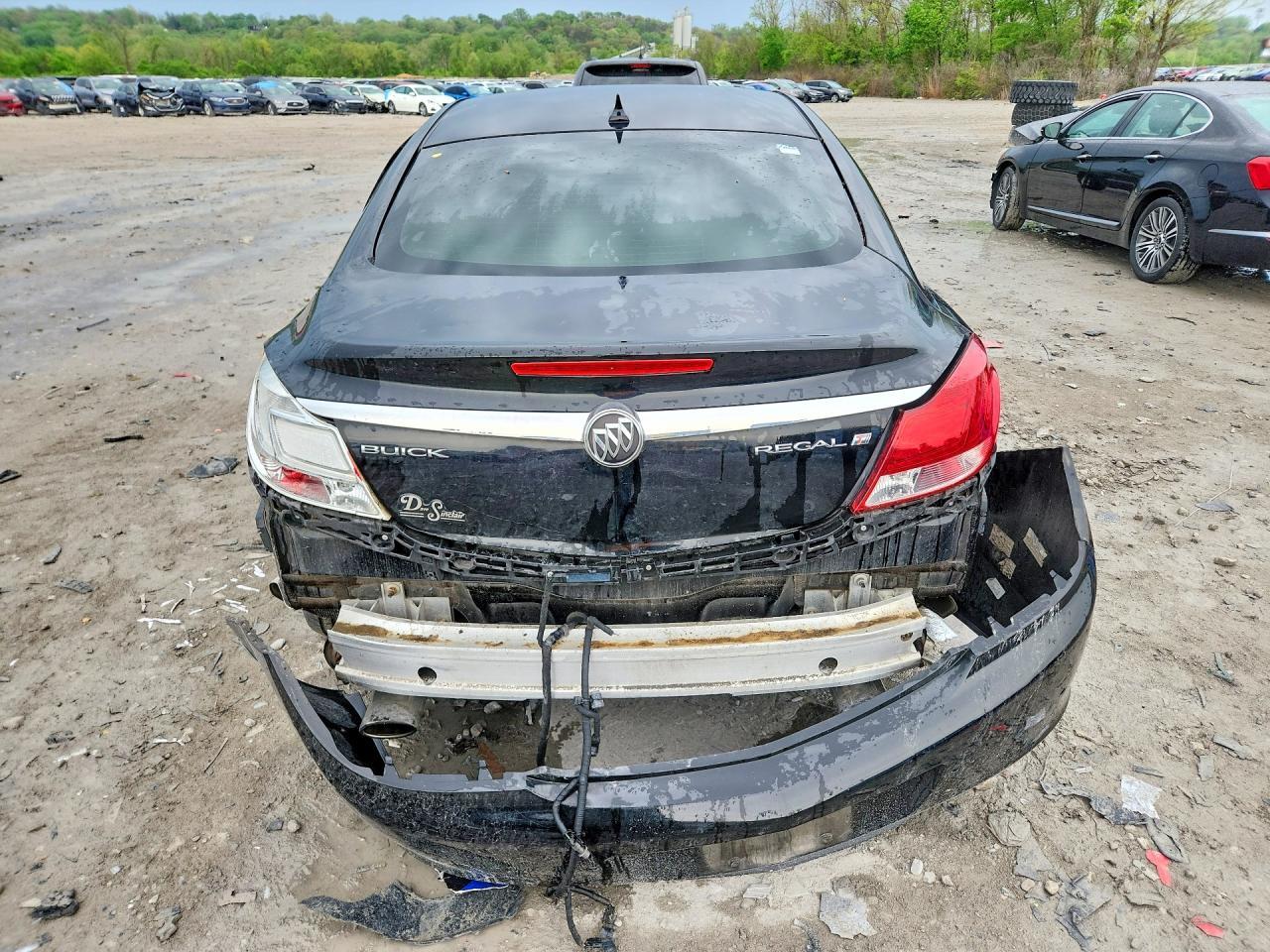 2013 BUICK Regal