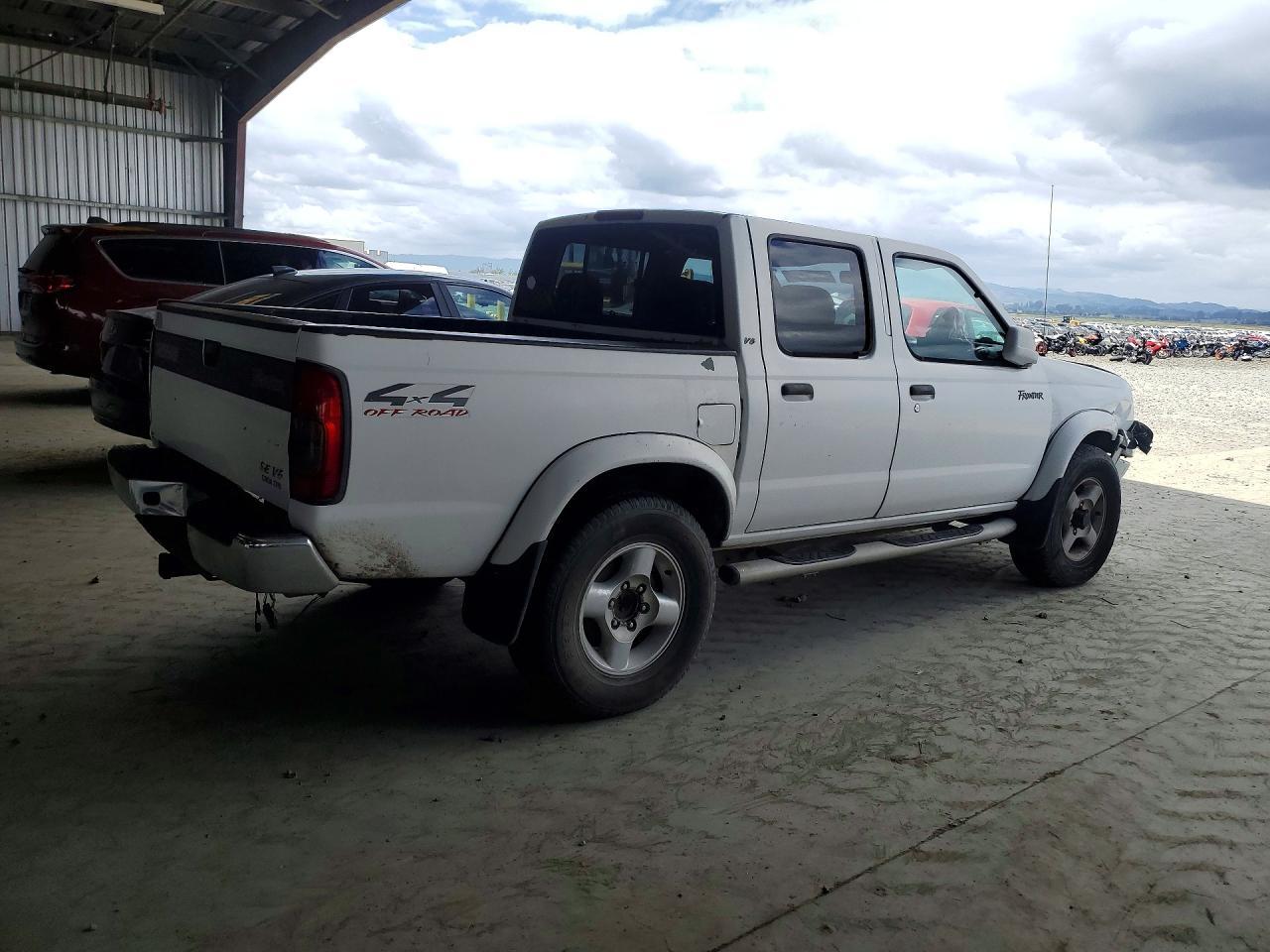 2000 NISSAN Frontier