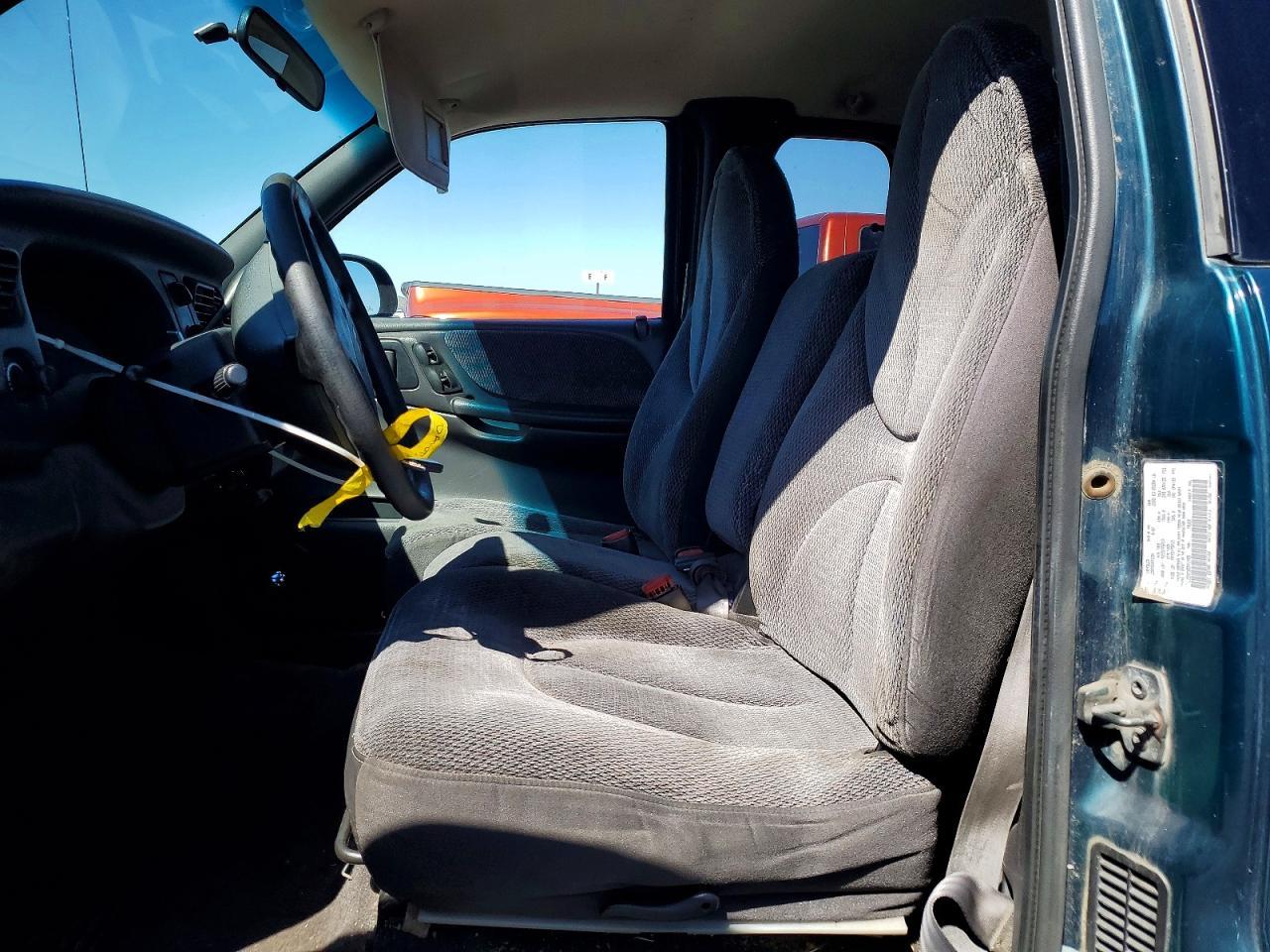 1998 DODGE Dakota