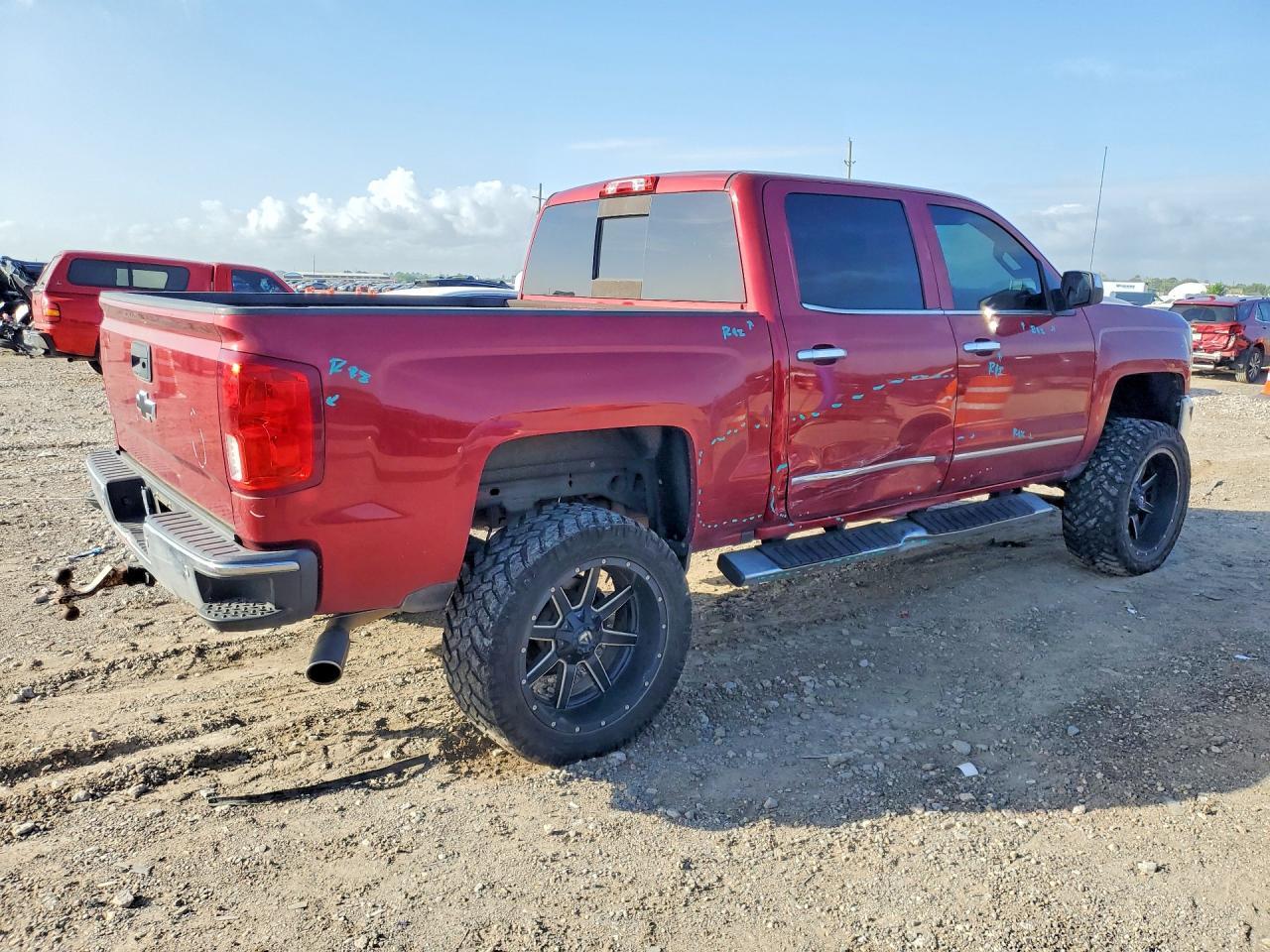 2018 CHEVROLET Silverado