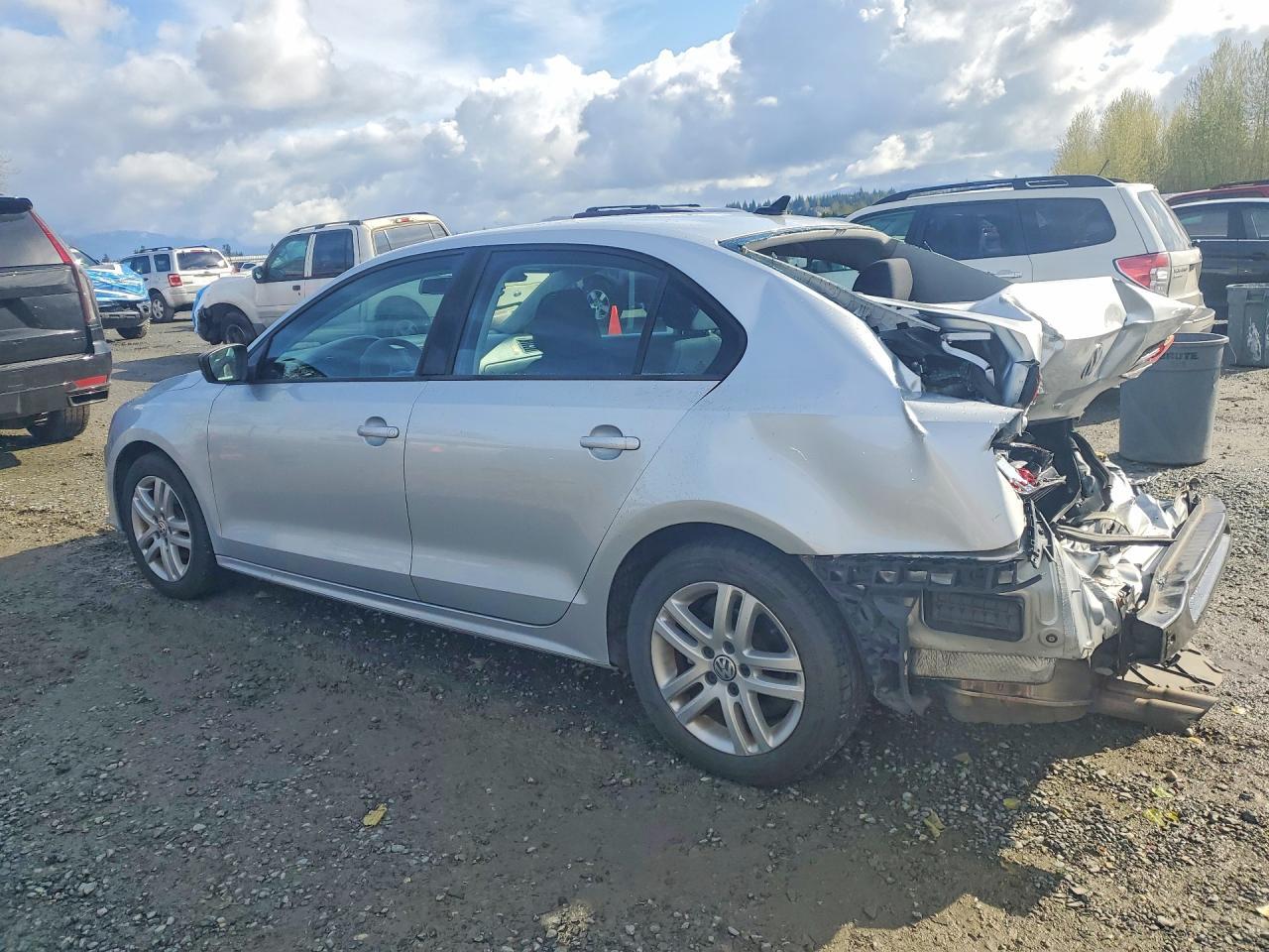 2015 VOLKSWAGEN JETTA