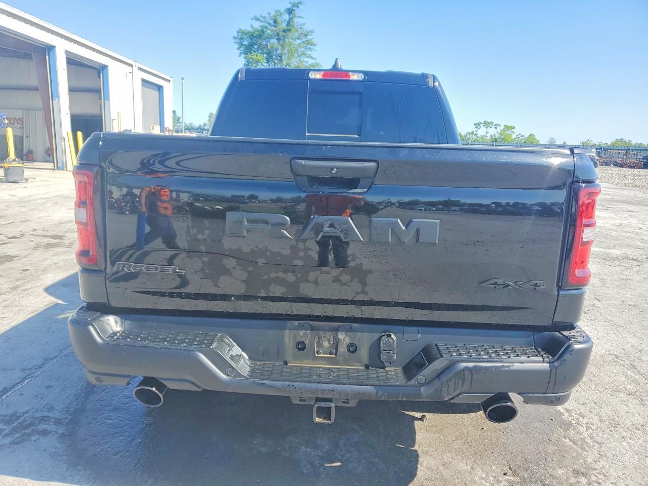 2025 RAM 1500