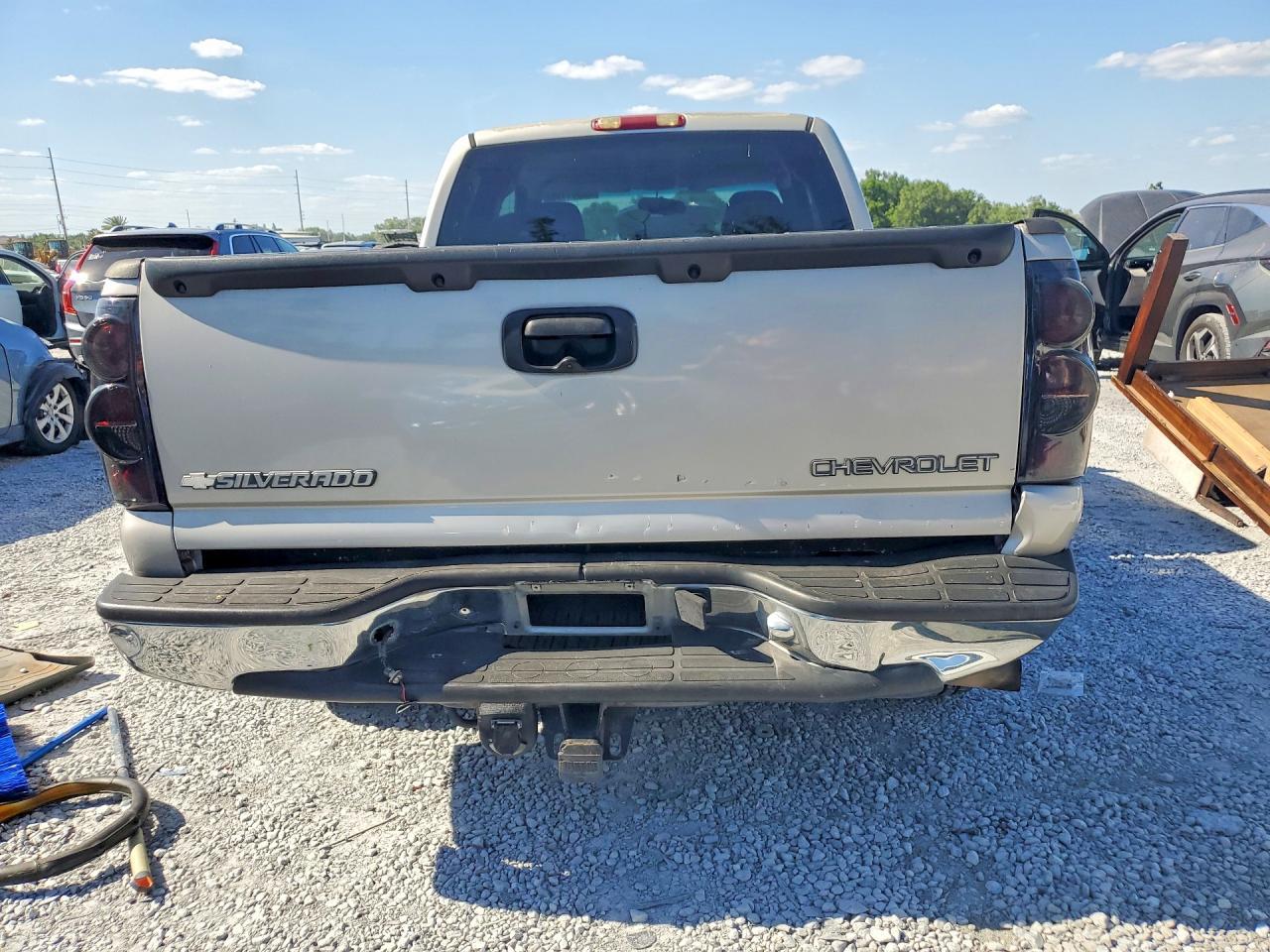 2004 CHEVROLET Silverado