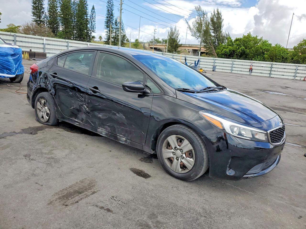 2018 KIA FORTE