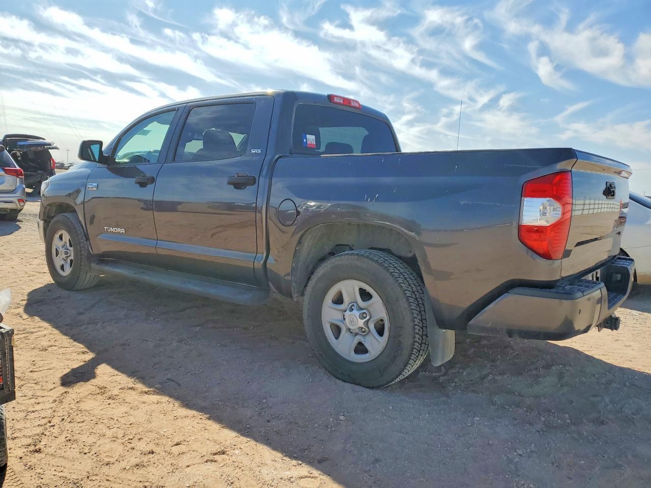 2018 TOYOTA TUNDRA