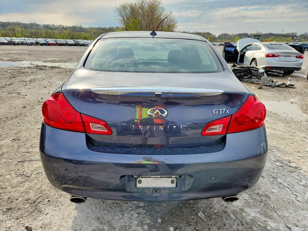 2009 INFINITI G37