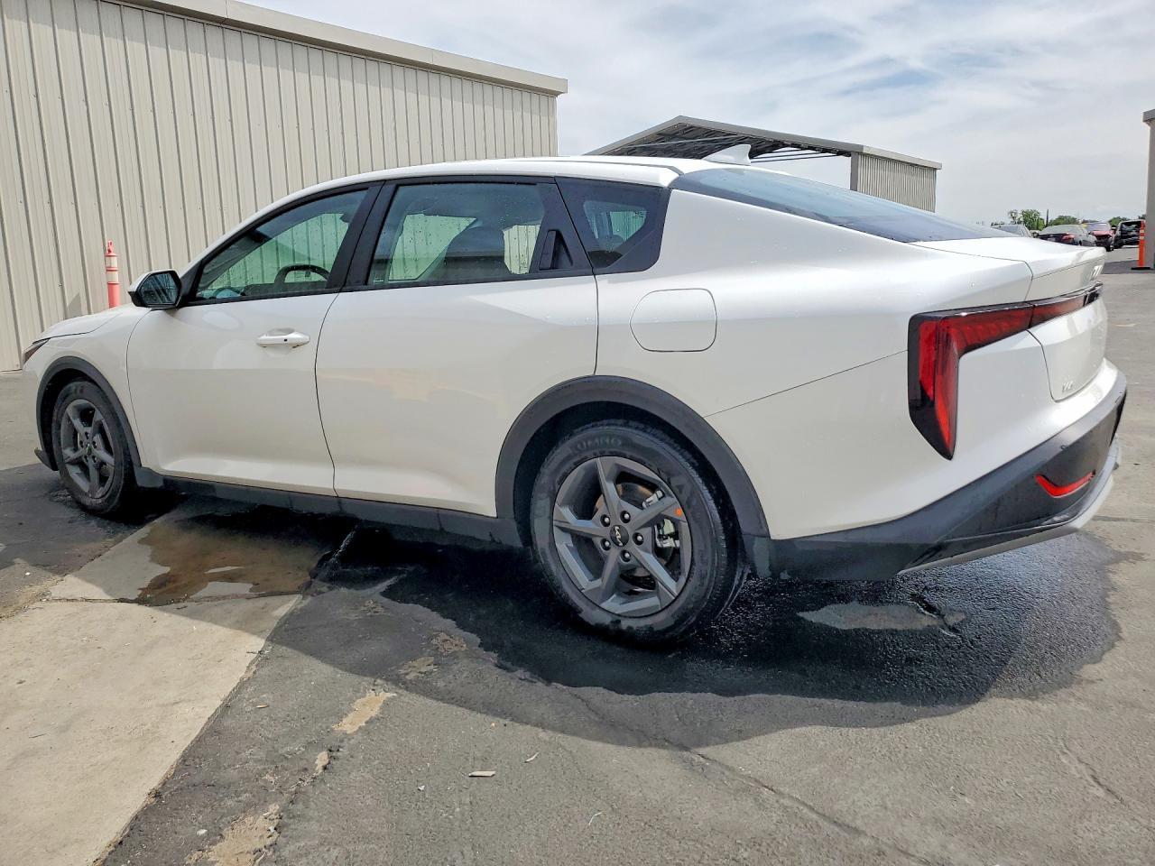2026 KIA K4