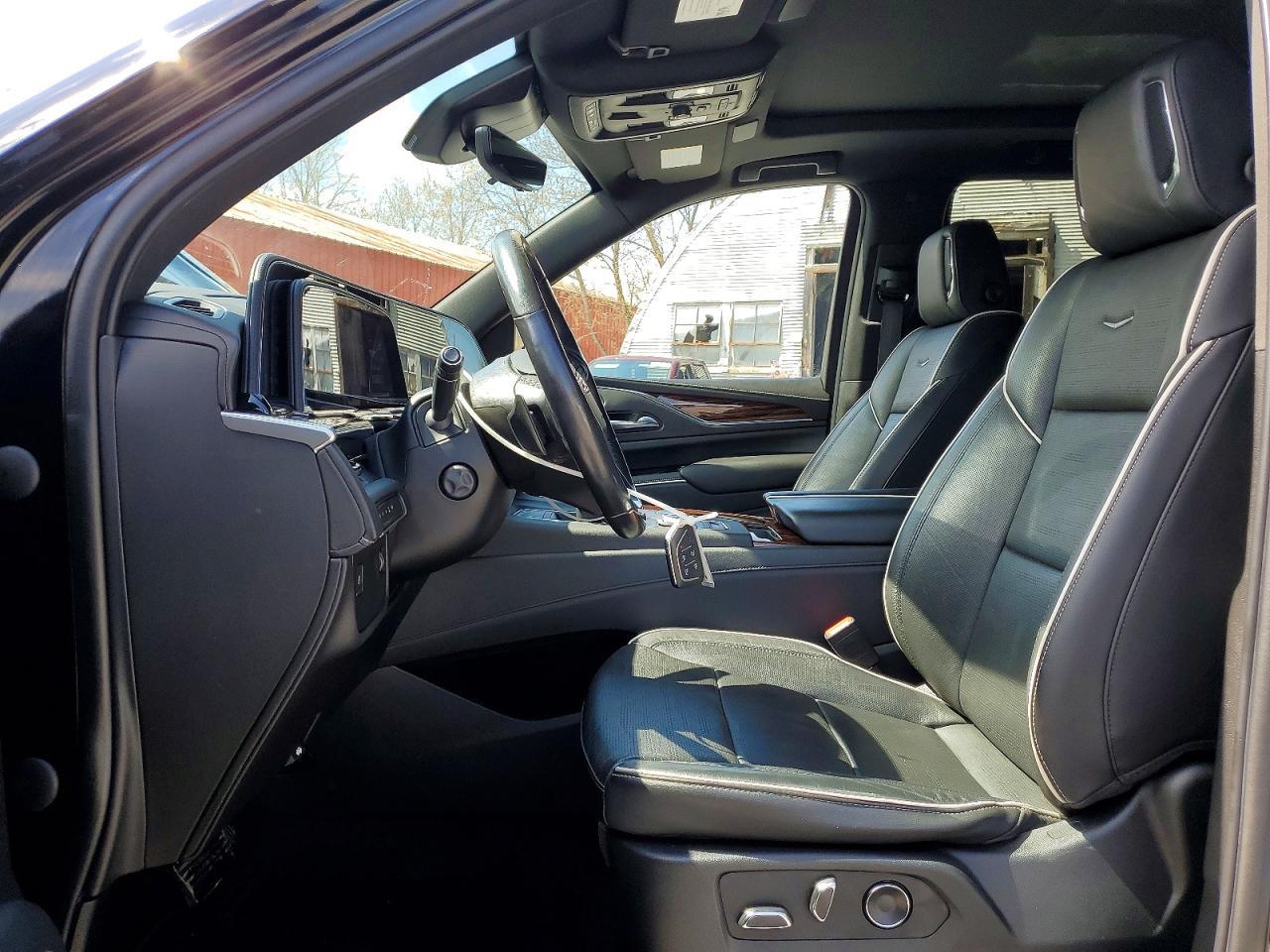 2021 CADILLAC ESCALADE