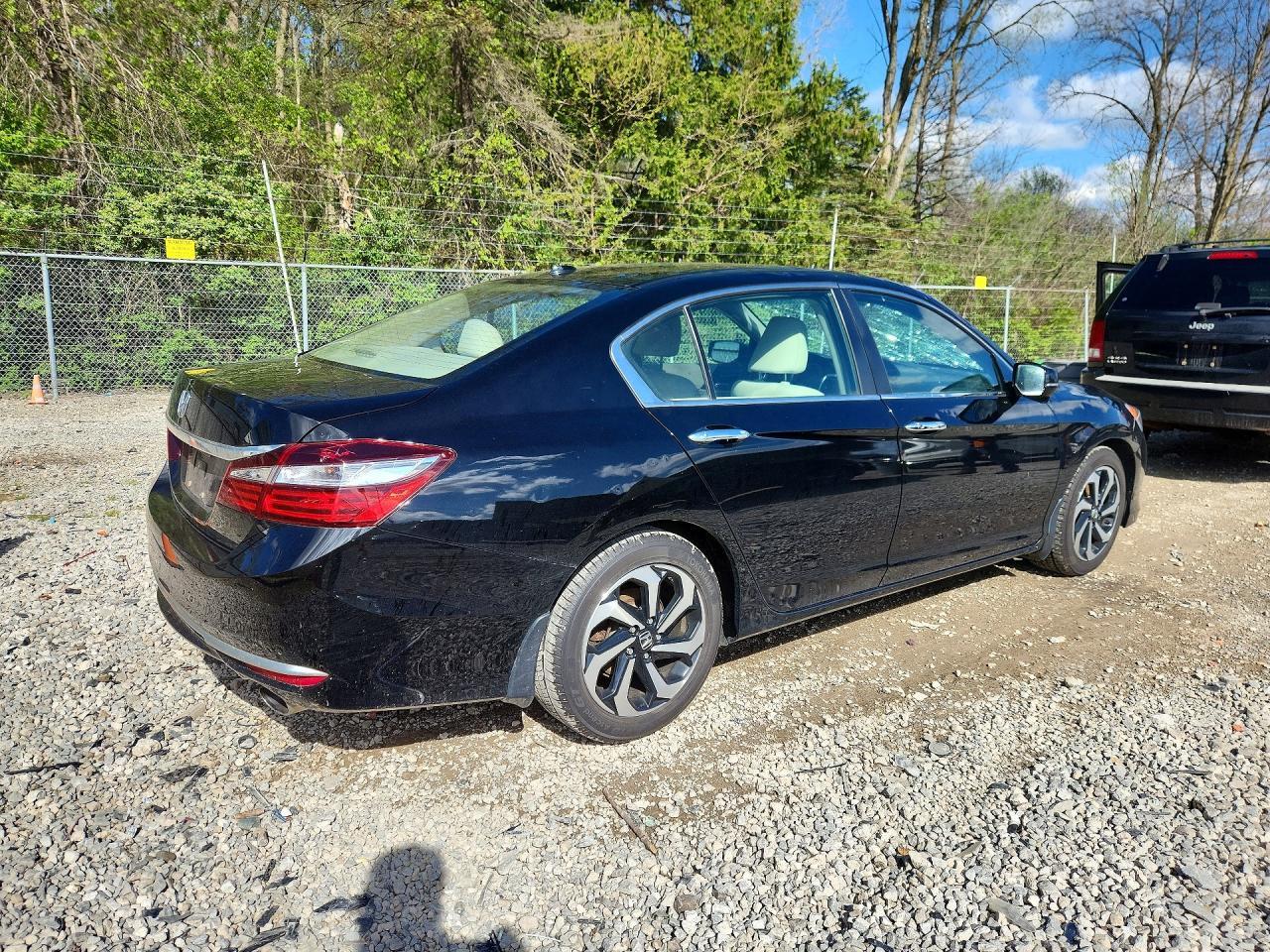 2016 HONDA ACCORD