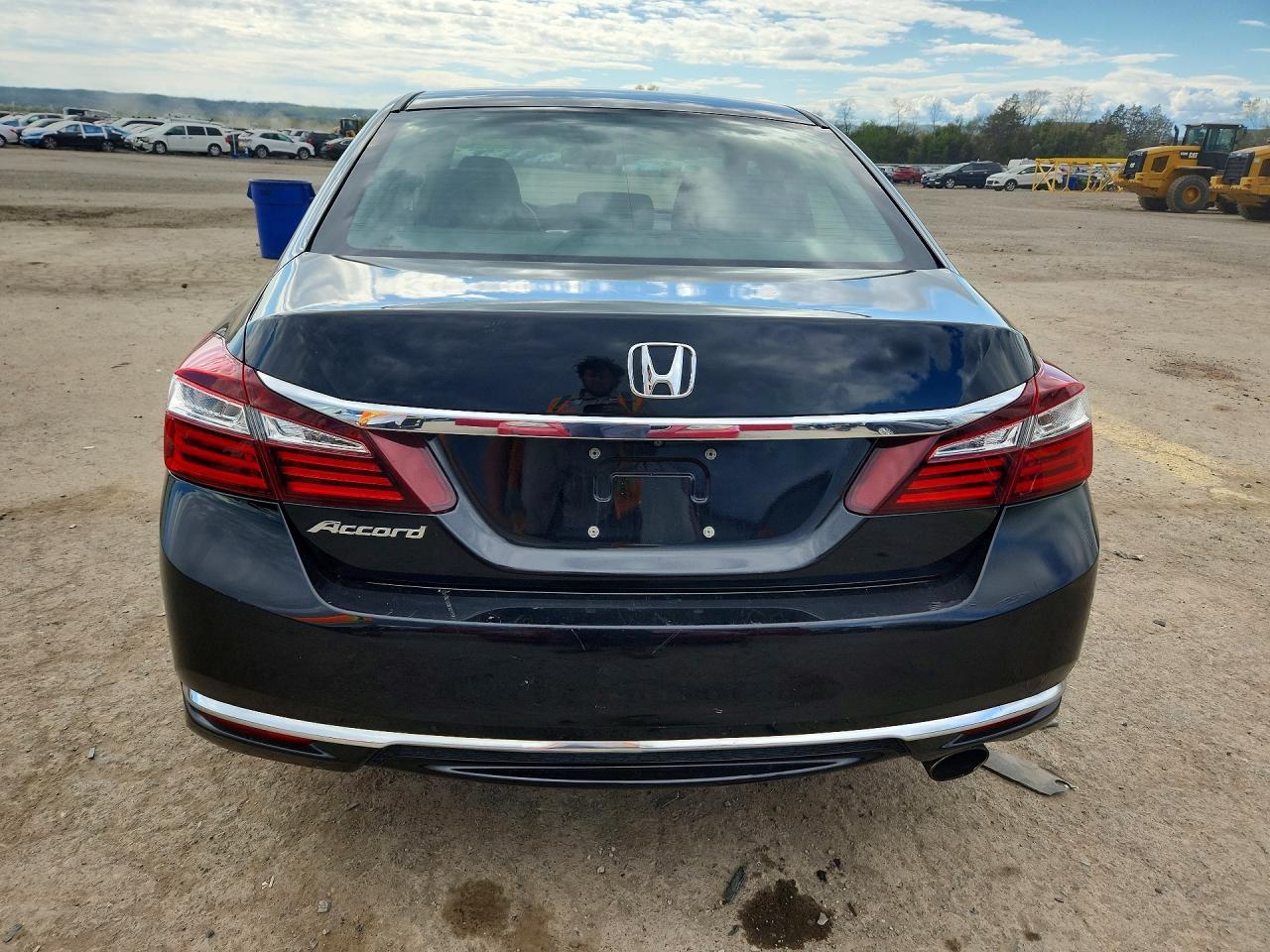 2017 HONDA ACCORD