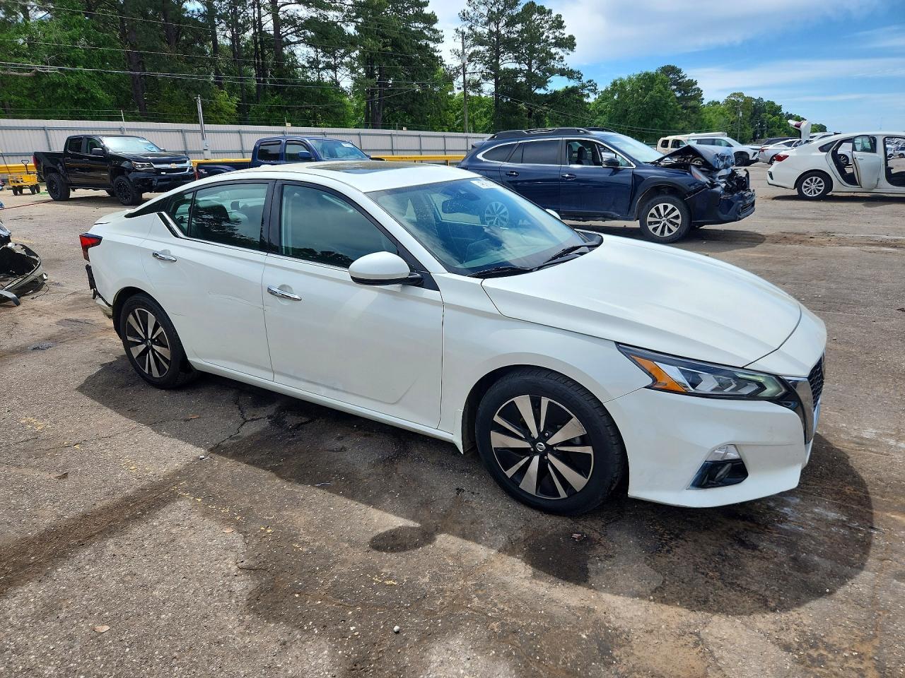 2019 NISSAN ALTIMA