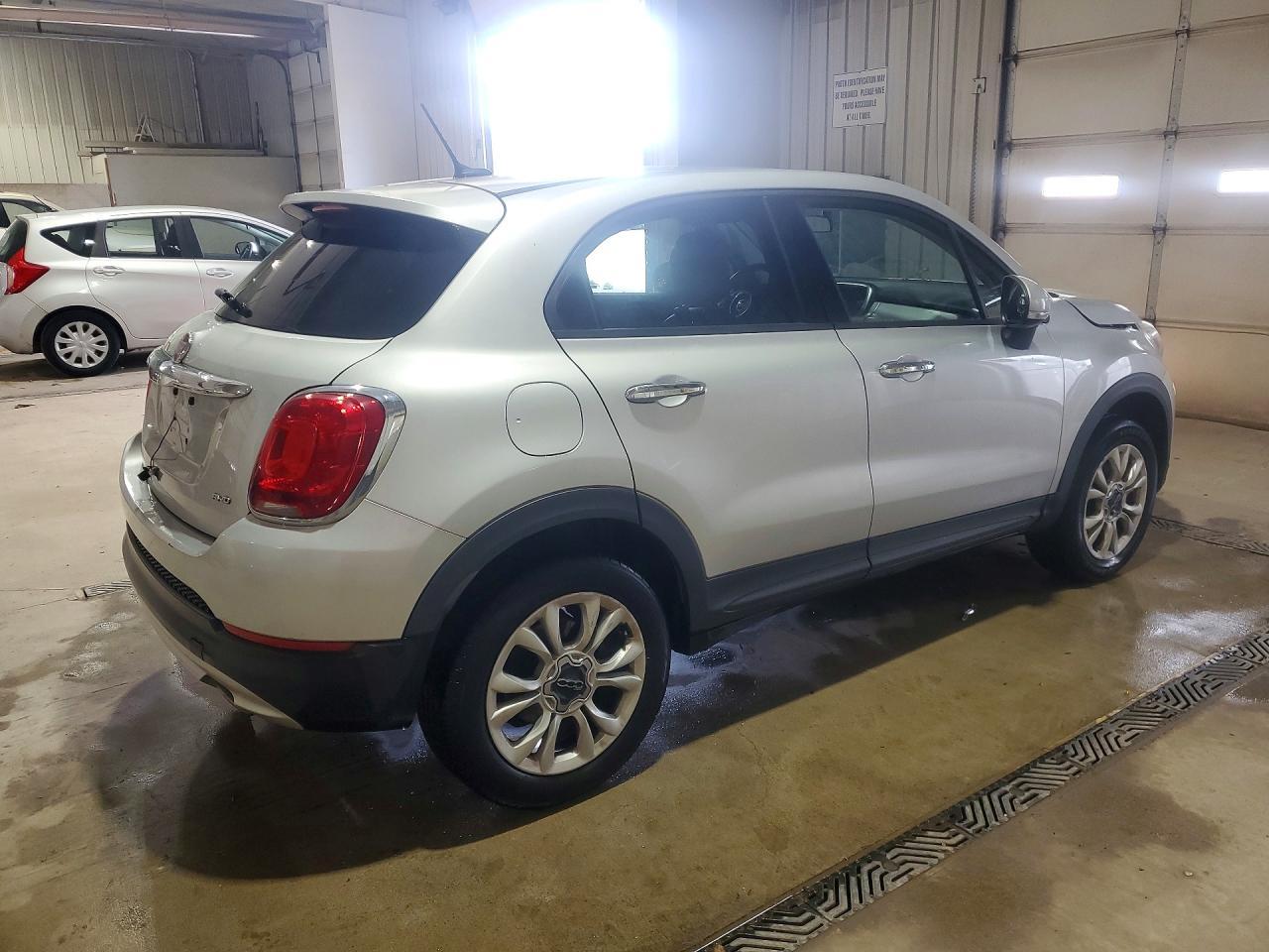 2016 FIAT 500X