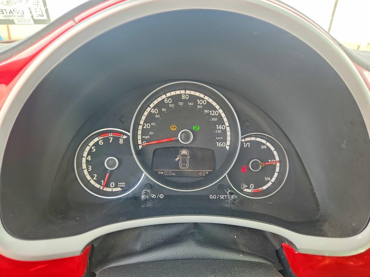 2016 VOLKSWAGEN Beetle