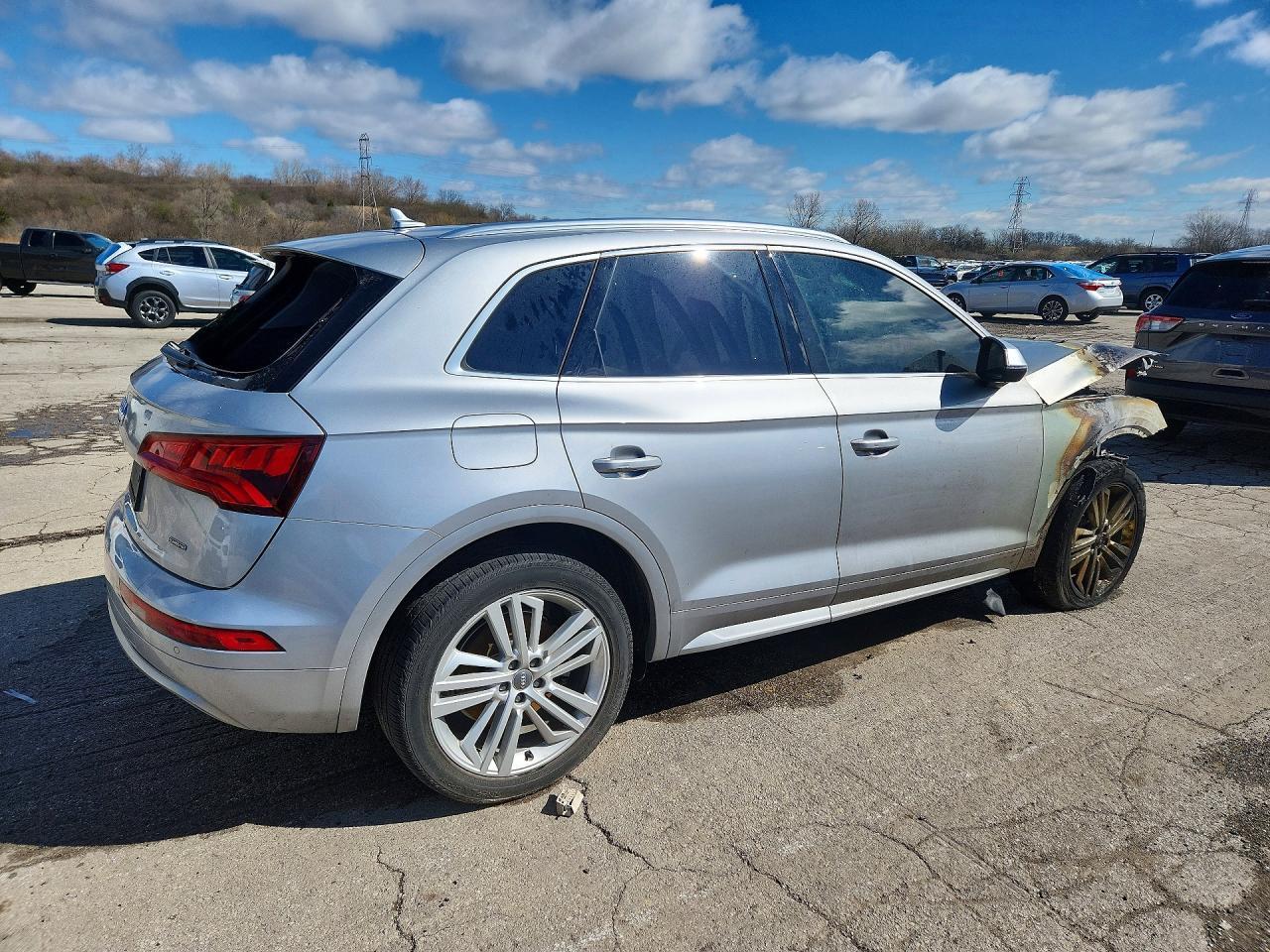 2019 AUDI Q5