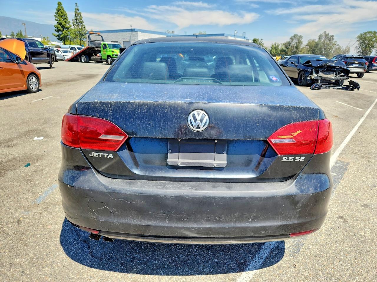 2013 VOLKSWAGEN JETTA
