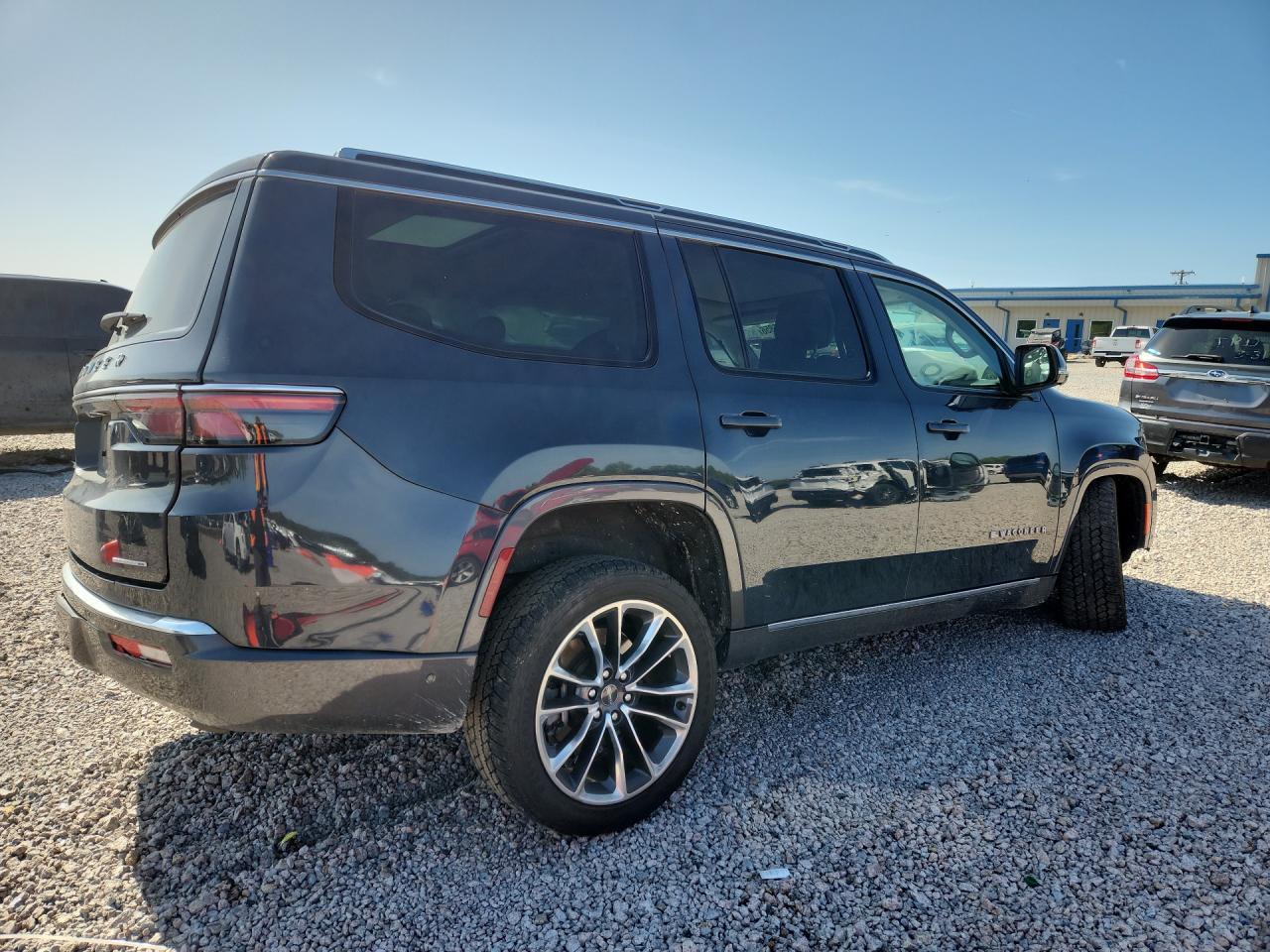 2022 JEEP Wagoneer