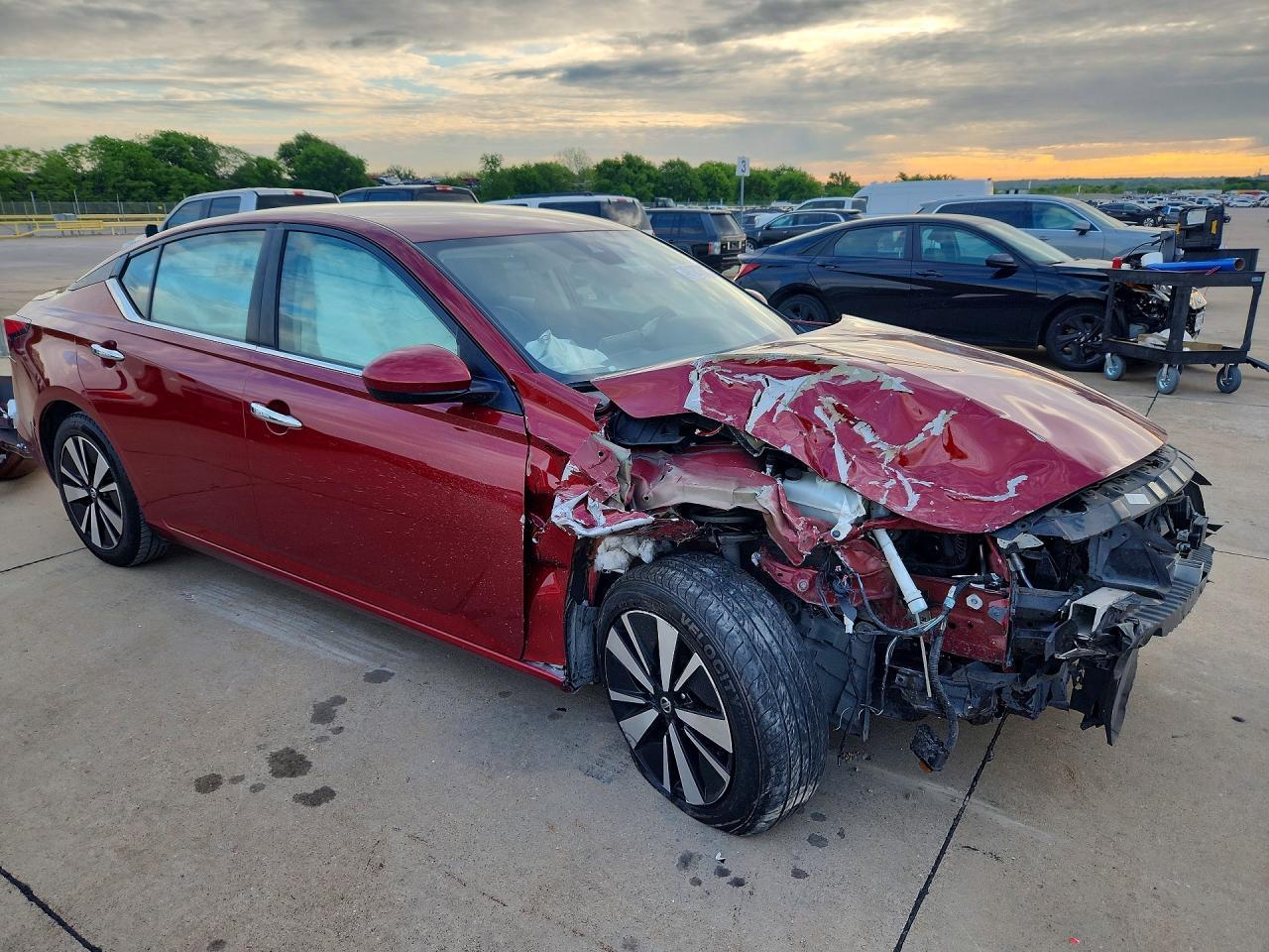 2022 NISSAN ALTIMA