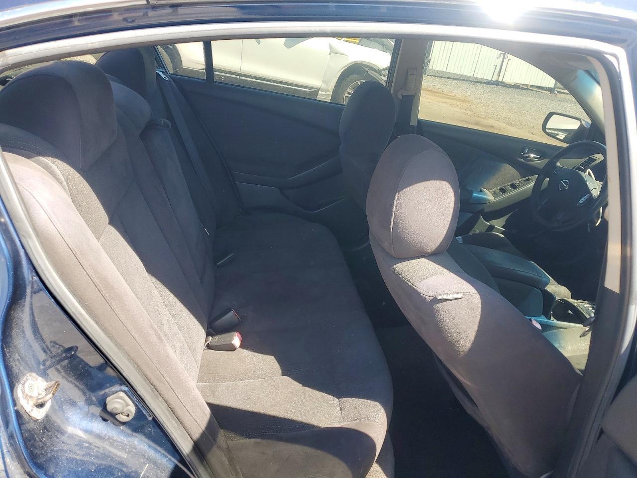 2010 NISSAN ALTIMA