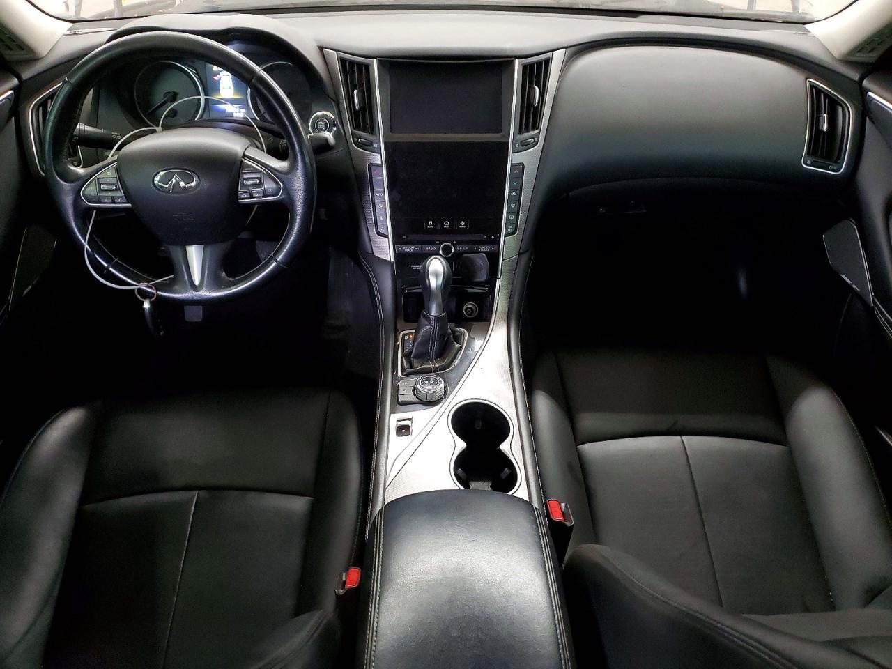 2017 INFINITI Q50
