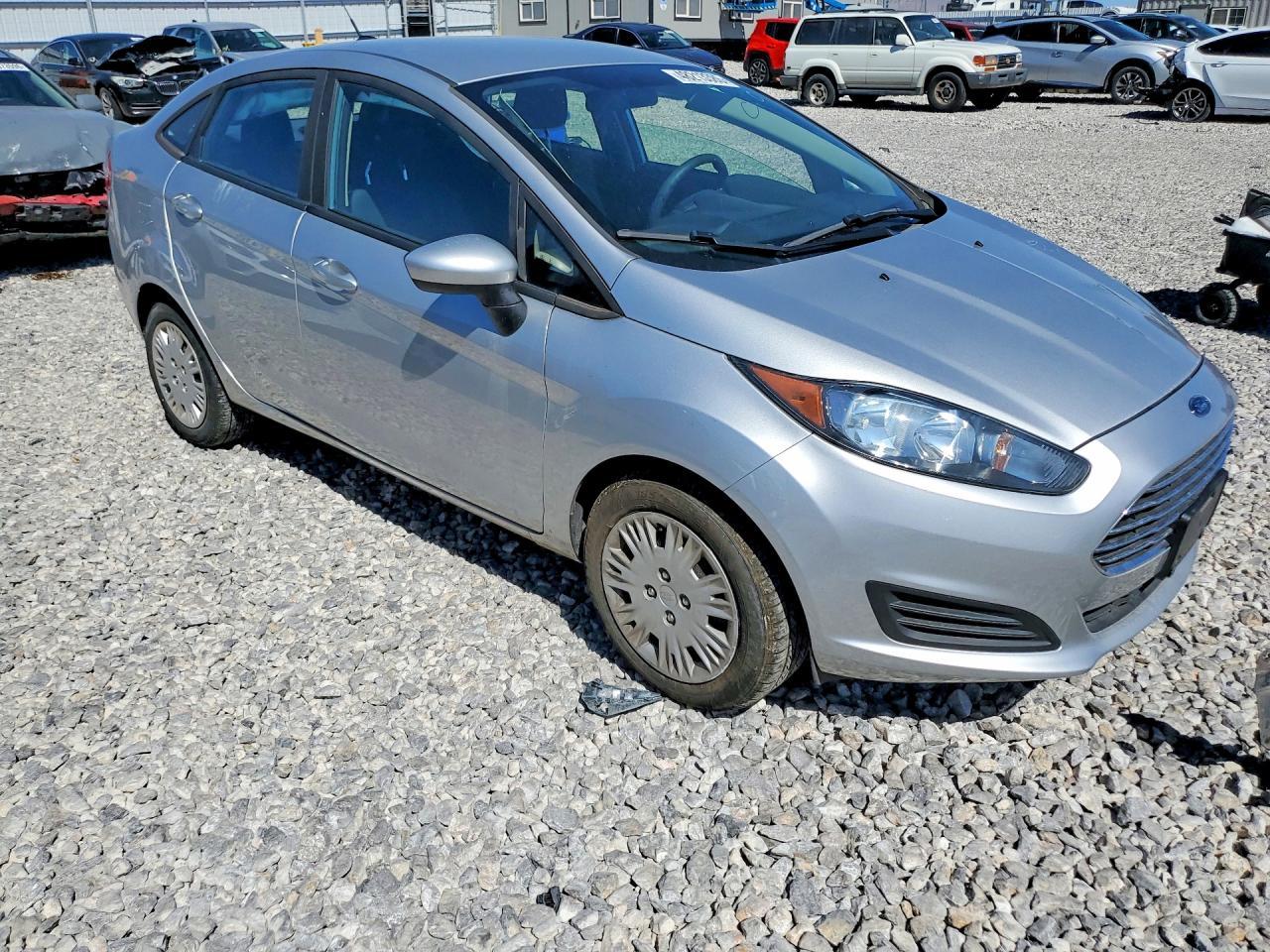 2018 FORD Fiesta