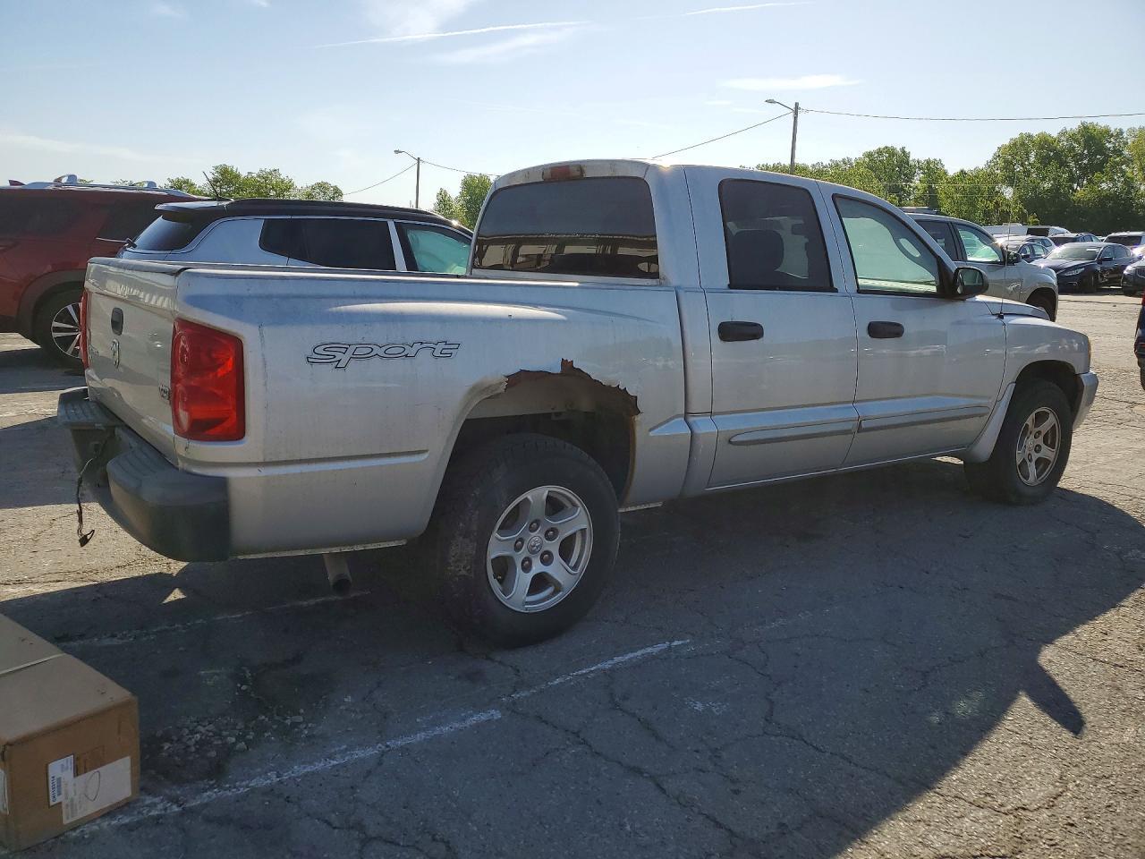 2006 DODGE Dakota