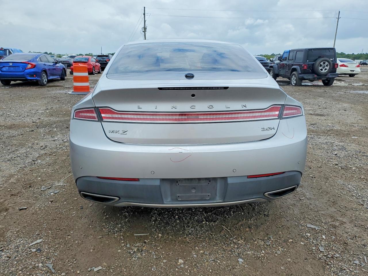 2017 LINCOLN MKZ