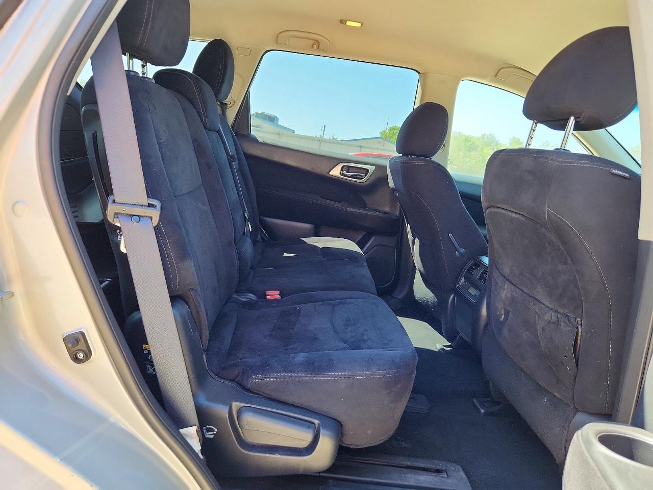 2016 NISSAN PATHFINDER