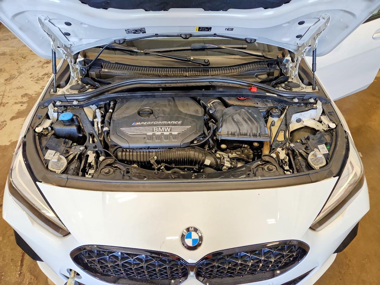 2023 BMW M235i