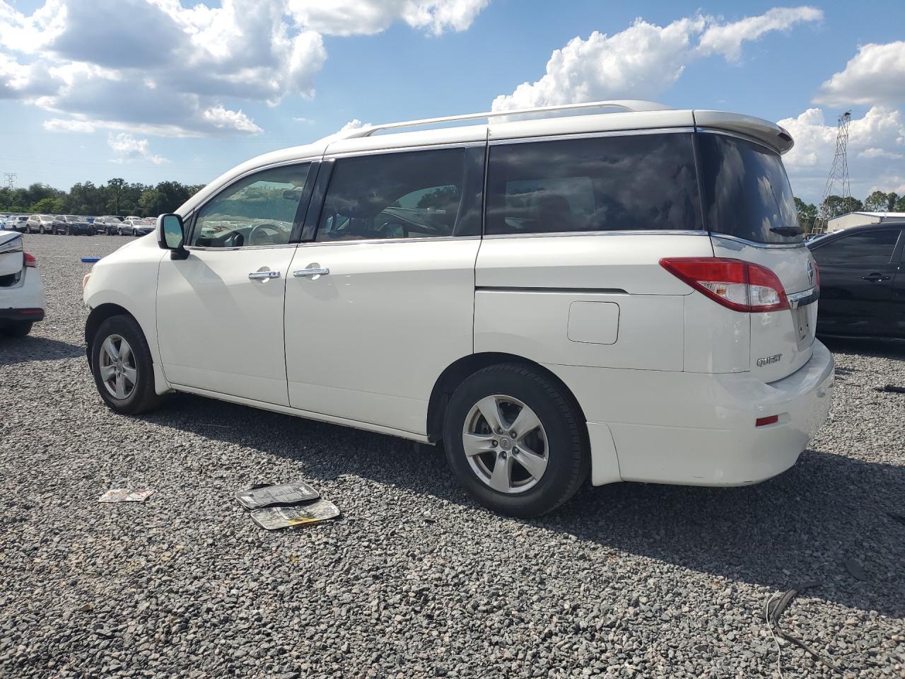 2015 NISSAN Quest