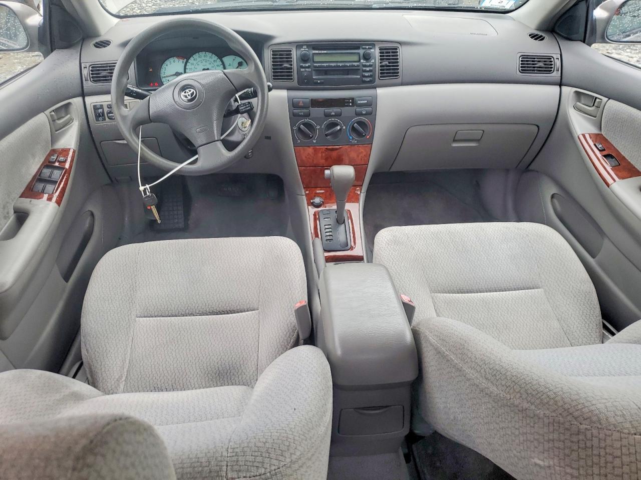 2004 TOYOTA COROLLA