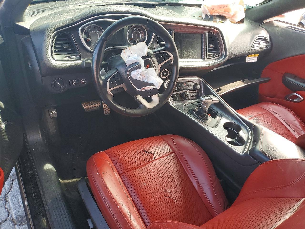 2015 DODGE Challenger