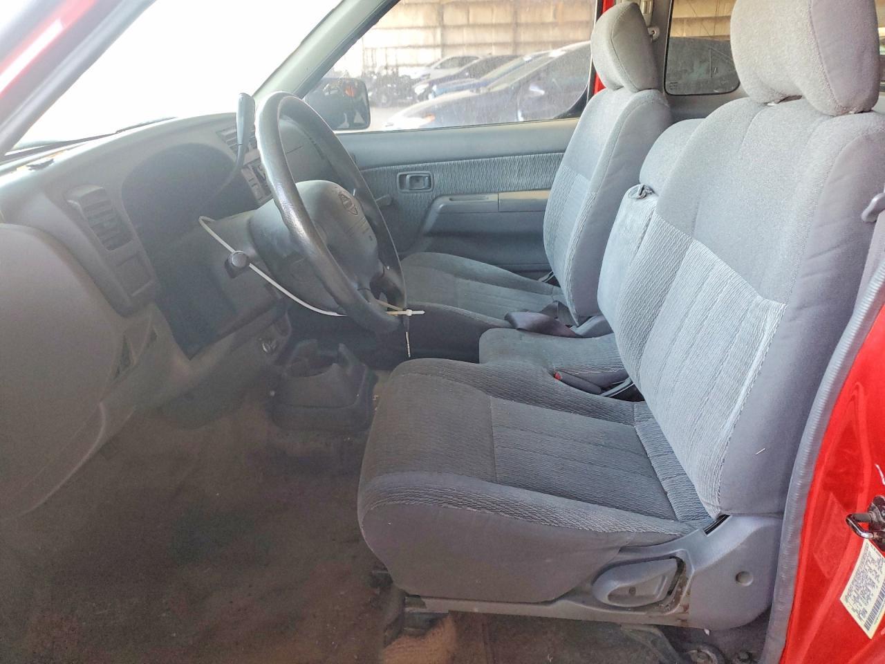 1999 NISSAN Frontier