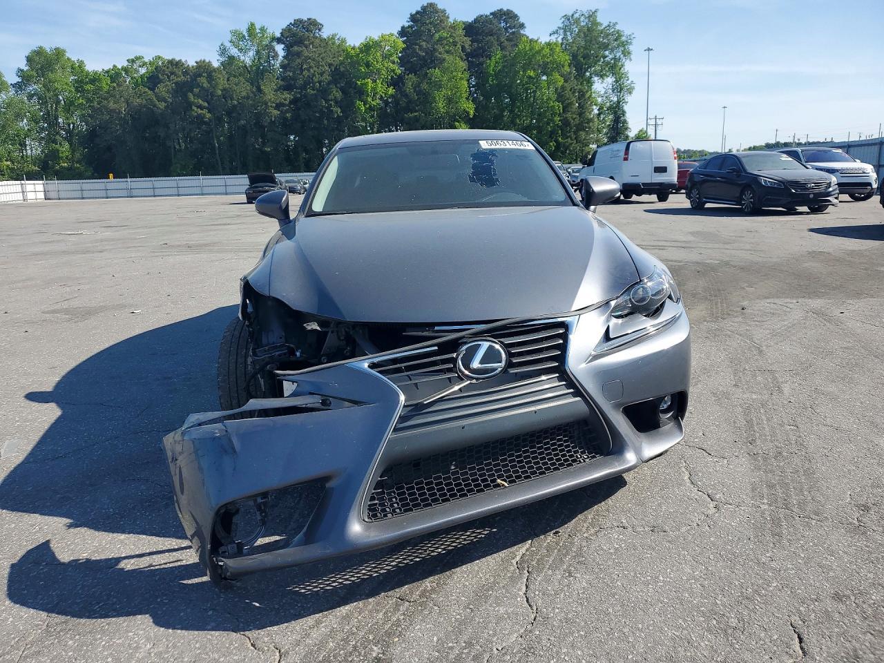 2016 LEXUS IS 300