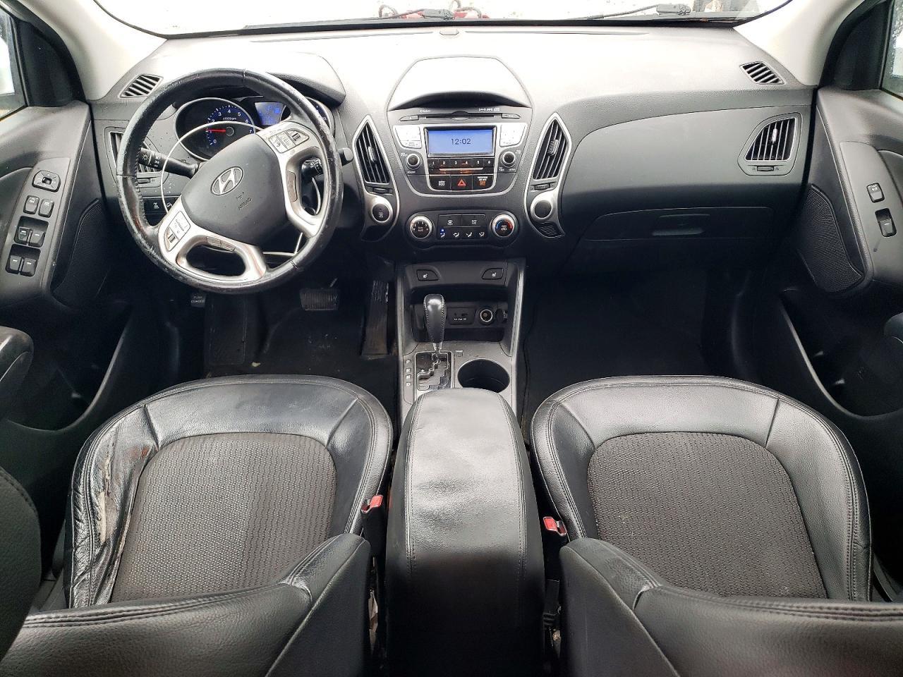 2012 HYUNDAI TUCSON