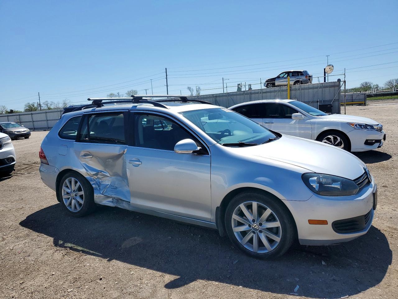 2014 VOLKSWAGEN JETTA