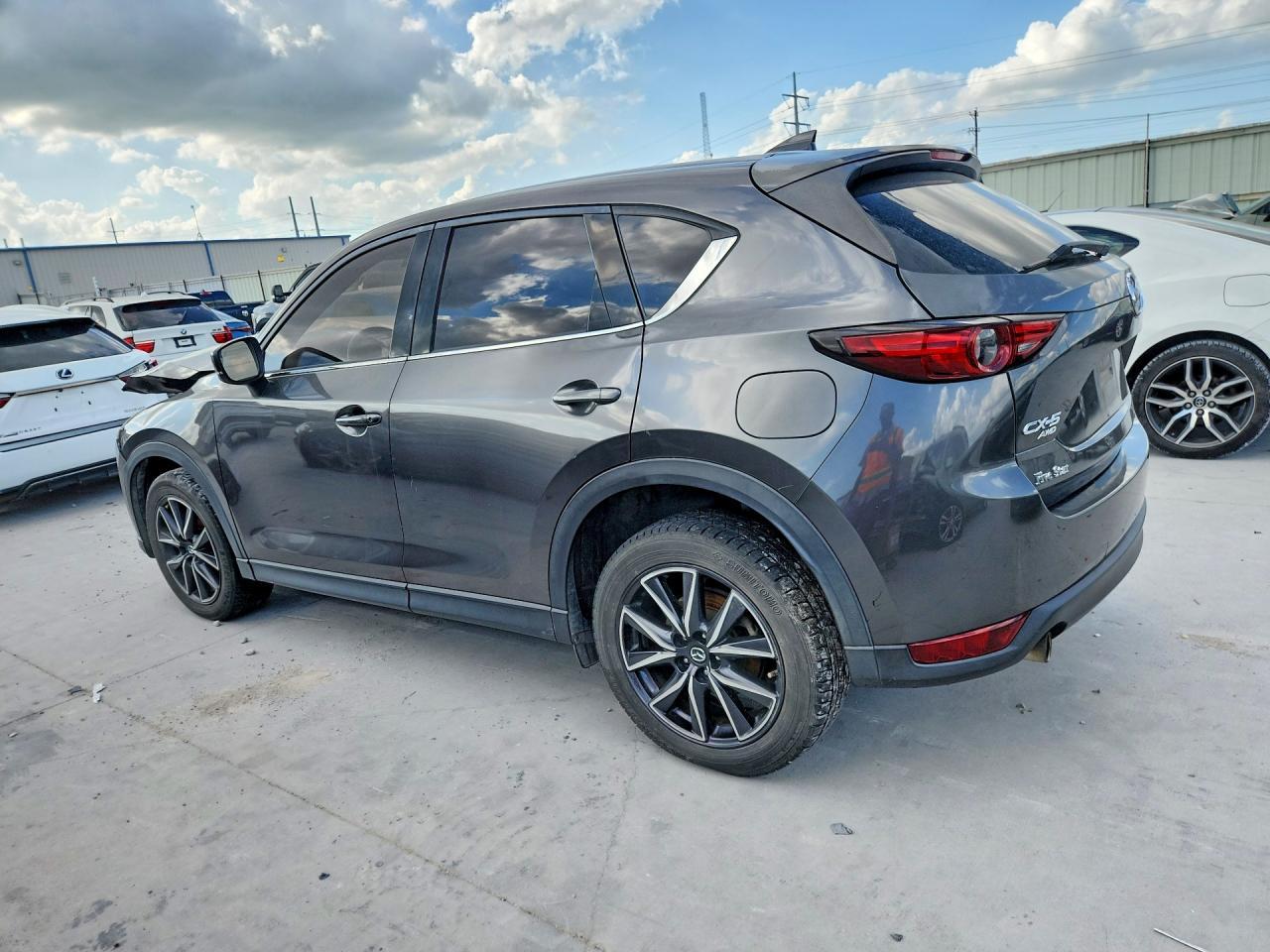 2017 MAZDA CX-5