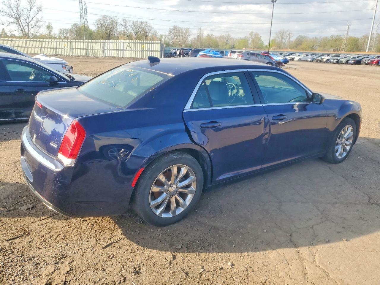 2017 CHRYSLER 300