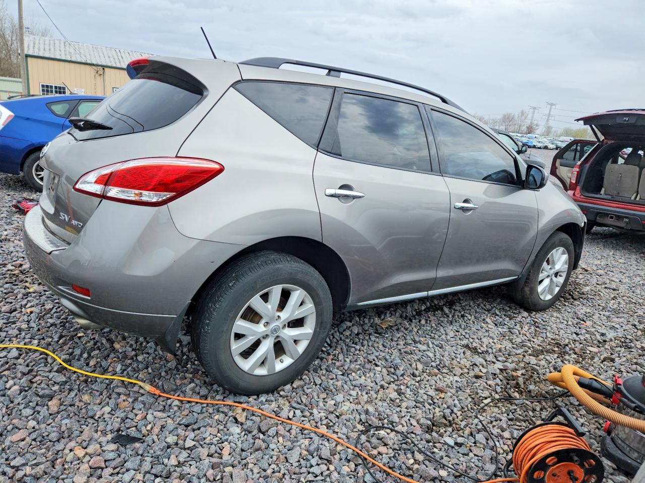 2011 NISSAN MURANO