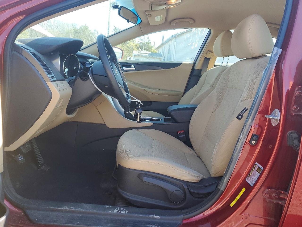 2011 HYUNDAI SONATA