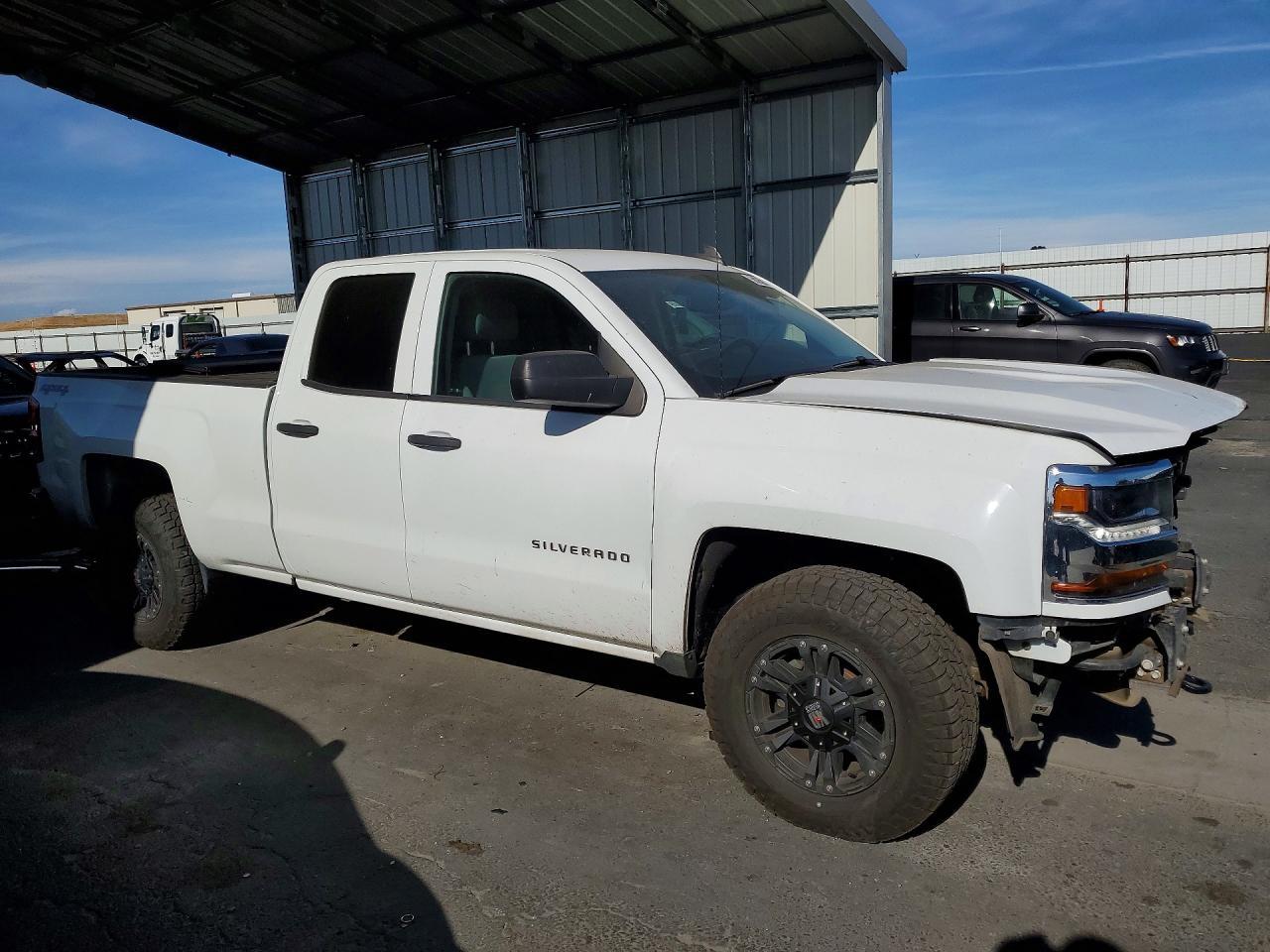 2016 CHEVROLET Silverado