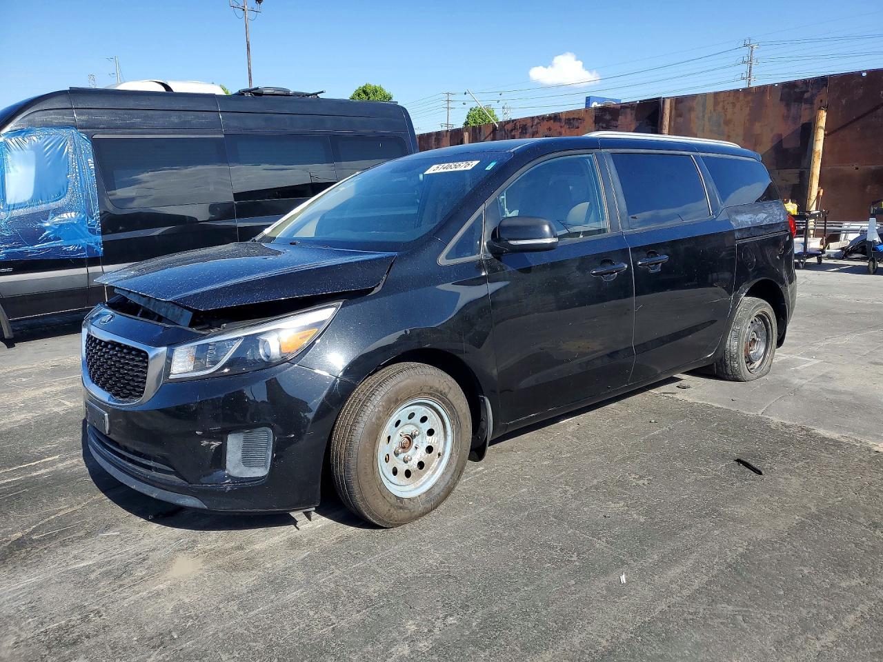 2016 KIA SEDONA