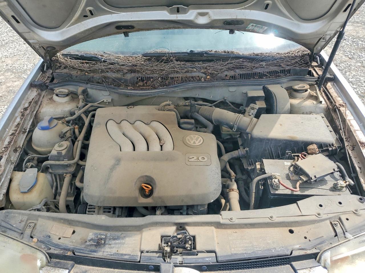 2004 VOLKSWAGEN JETTA