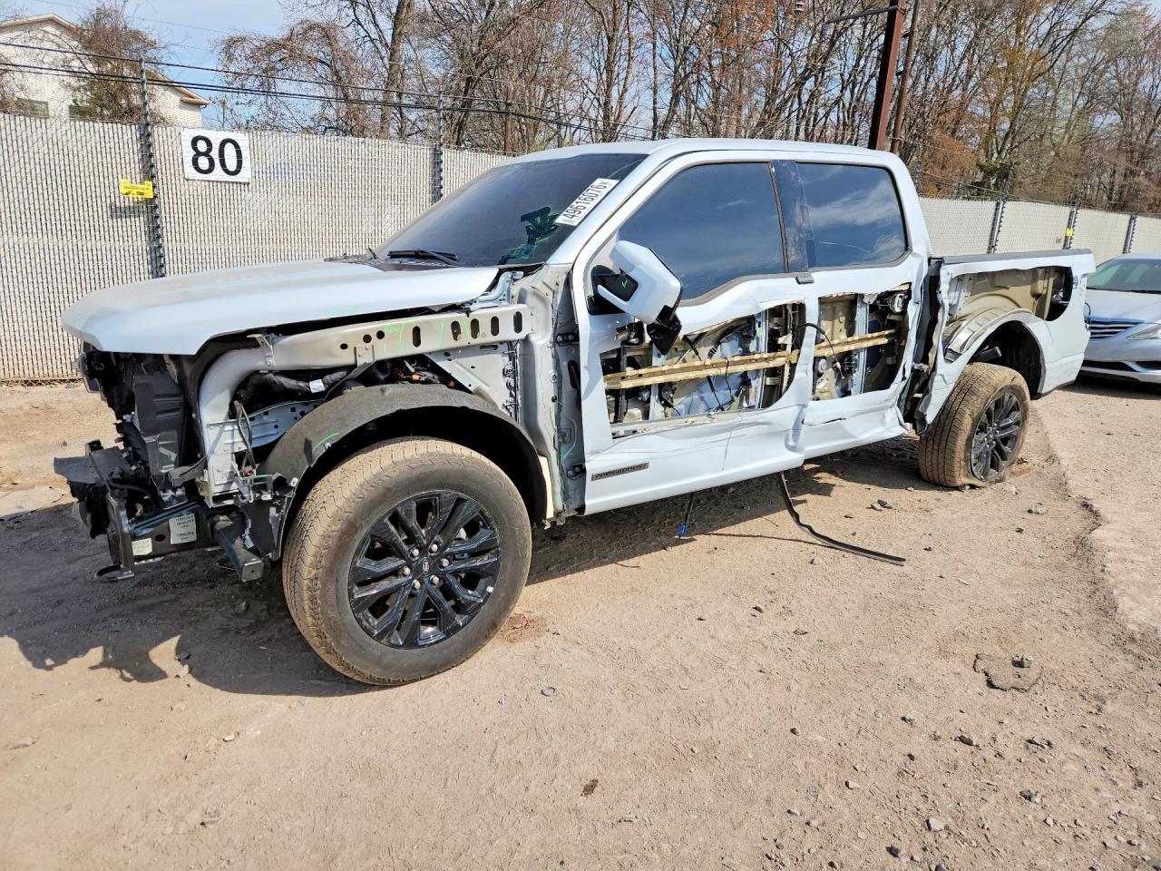 2025 FORD F-150 Lightning