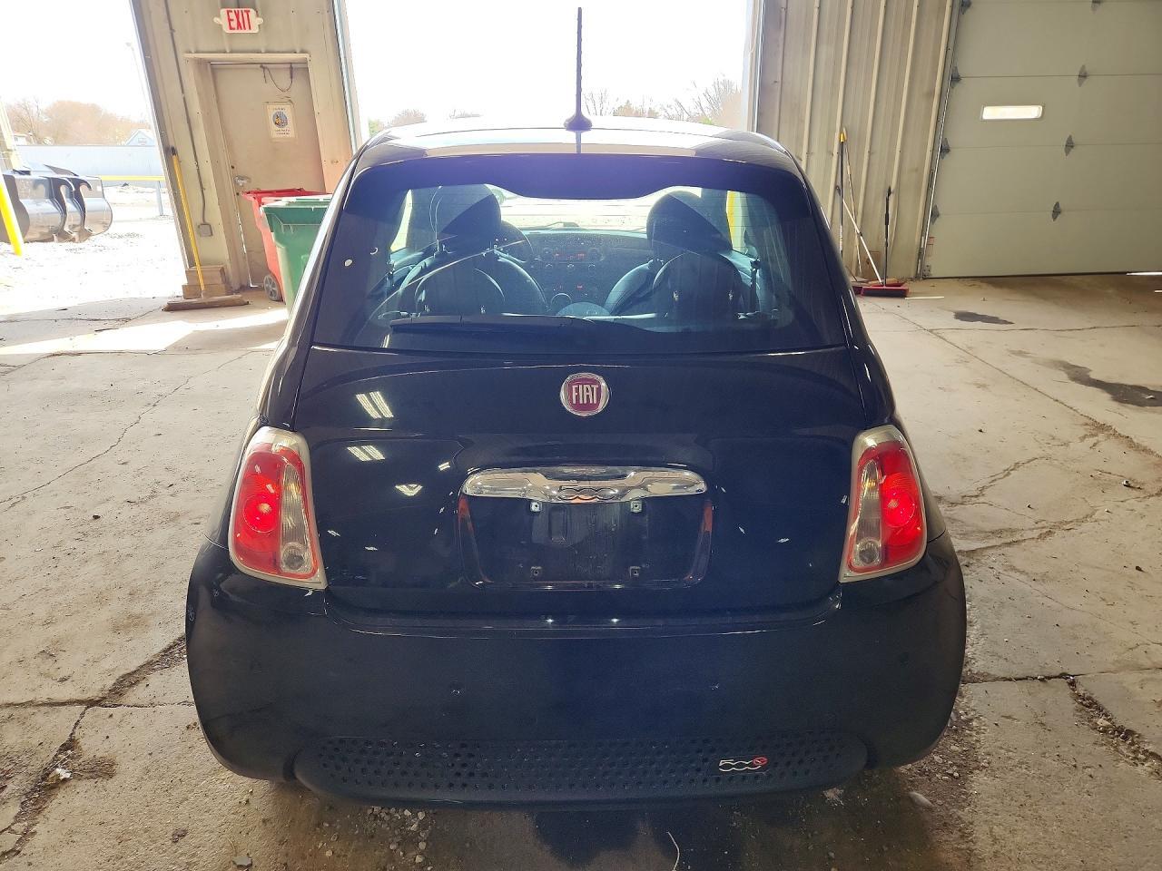2015 FIAT 500